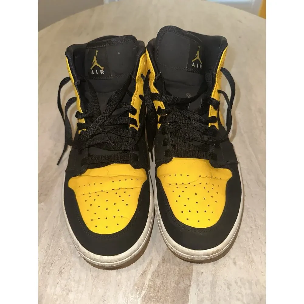 Jordan 1 Mid Taxi Nike Yellow Black Men’s Size 10